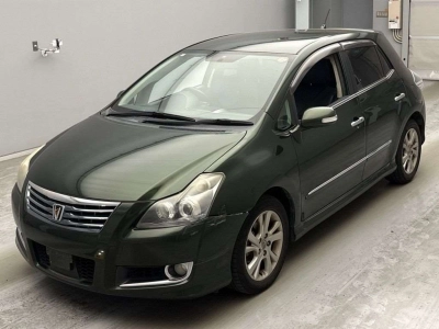 TOYOTA BLADE