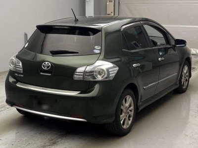 TOYOTA BLADE