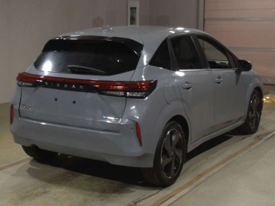 NISSAN AURA