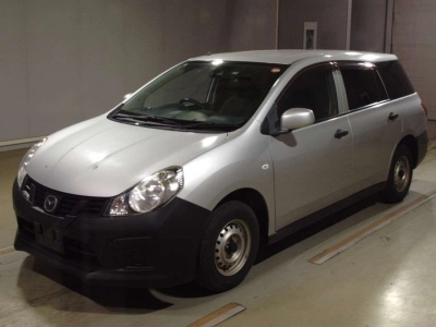 MAZDA FAMILIA VAN