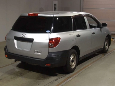 MAZDA FAMILIA VAN