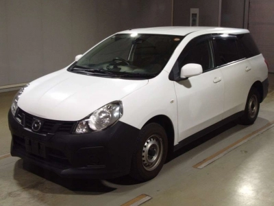 MAZDA FAMILIA VAN