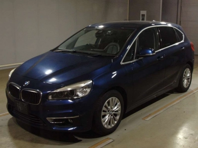 BMW 2 SERIES