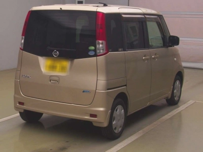 NISSAN ROOX