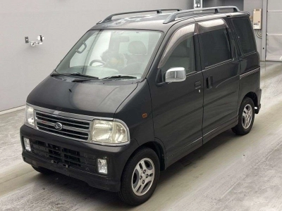 DAIHATSU ATRAI WAGON