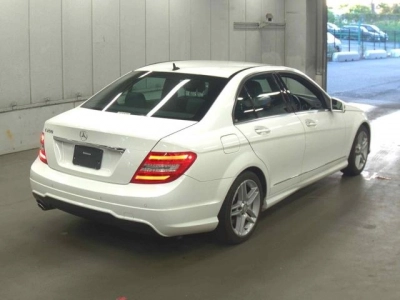MERCEDES BENZ C CLASS