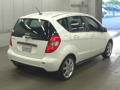 MERCEDES BENZ A CLASS