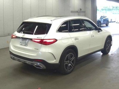 MERCEDES BENZ GLC