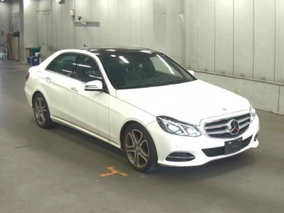 MERCEDES BENZ E CLASS