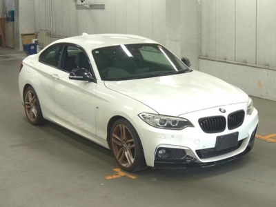 BMW 2 SERIES