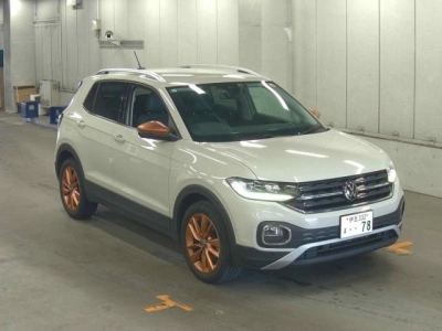 VOLKSWAGEN T-CROSS