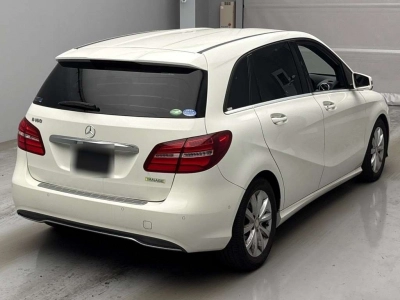 MERCEDES BENZ B CLASS