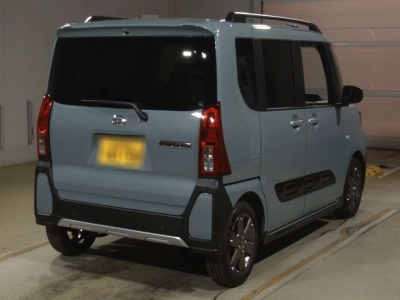 DAIHATSU TANTO FUN CROSS