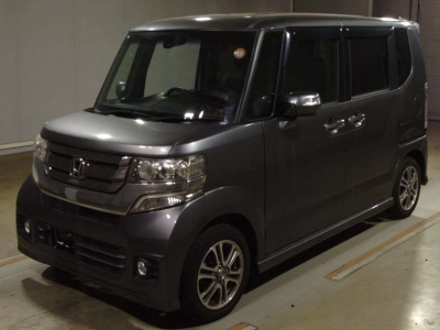 HONDA N BOX CUSTOM