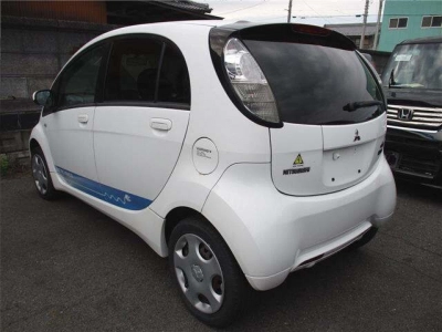 MITSUBISHI I