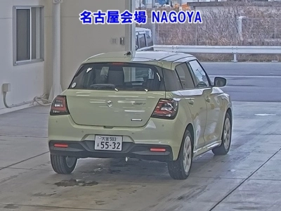 SUZUKI SWIFT
