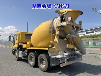 ISUZU GIGA