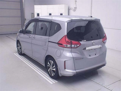 HONDA FREED+