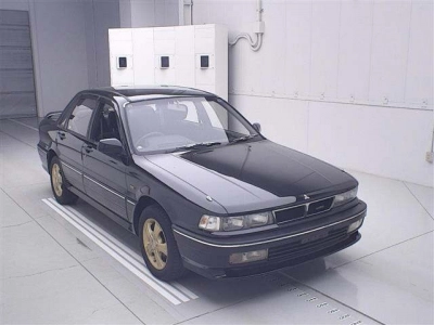 MITSUBISHI GALANT