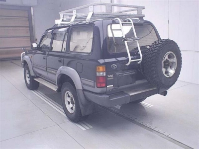 TOYOTA LAND CRUISER 80