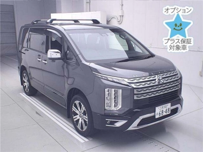 MITSUBISHI DELICA D:5