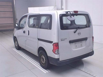 NISSAN NV200 VANETTE