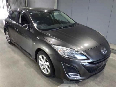MAZDA AXELA SPORT