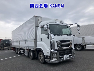 ISUZU GIGA