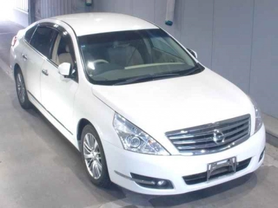 NISSAN TEANA