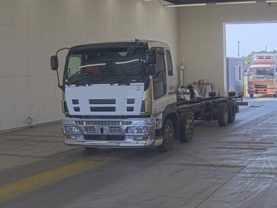 ISUZU GIGA