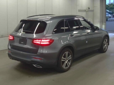 MERCEDES BENZ GLC