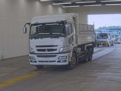 MITSUBISHI FUSO SUPER GREAT
