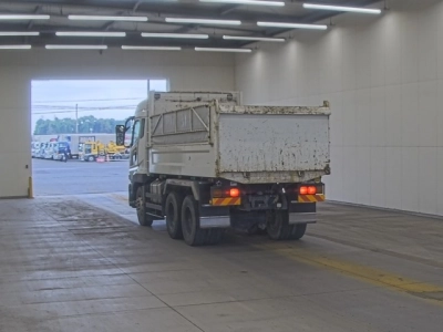 MITSUBISHI FUSO SUPER GREAT