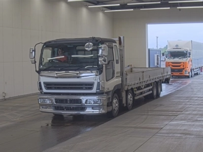 ISUZU GIGA