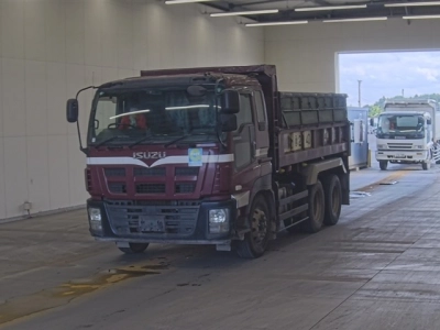 ISUZU GIGA