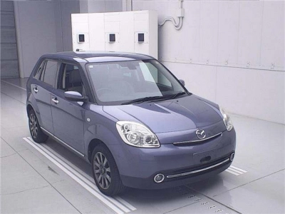 MAZDA VERISA