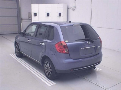 MAZDA VERISA