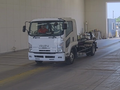 ISUZU FORWARD