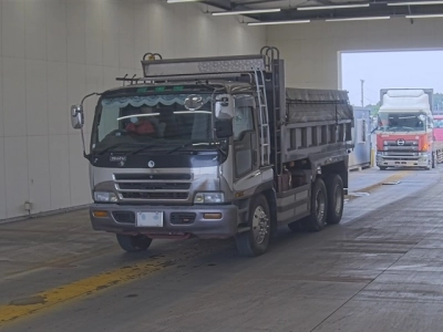 ISUZU GIGA