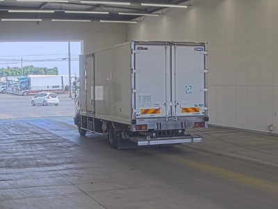 ISUZU FORWARD