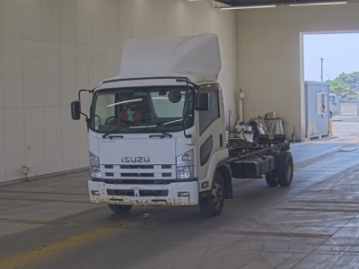 ISUZU FORWARD