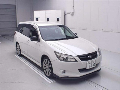 SUBARU EXIGA