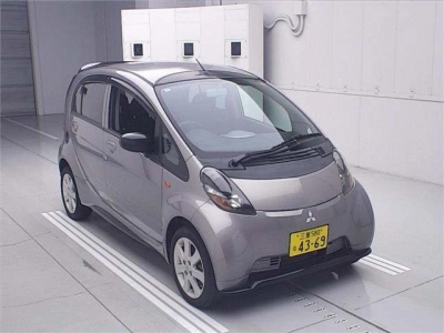 MITSUBISHI I