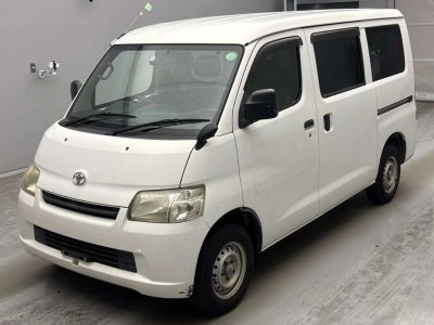 TOYOTA TOWN ACE VAN