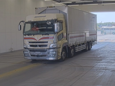 MITSUBISHI FUSO SUPER GREAT