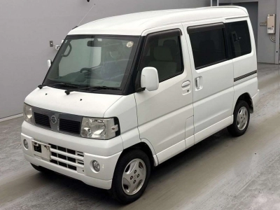 NISSAN CLIPPER RIO