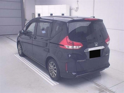 HONDA FREED+