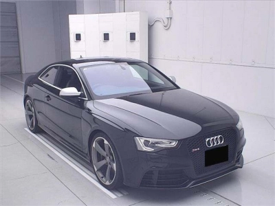 AUDI RS5
