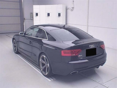 AUDI RS5