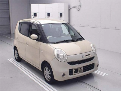 SUZUKI MRWAGON